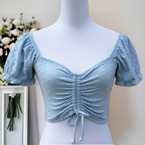 SO Eyelash Lace Cinched Short Sleeve Crop Top Sz XS - Picture 1 of 8